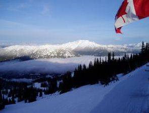 b2ap3_thumbnail_Canadian-Flag-and-Mountains_20130402-234435_1.JPG