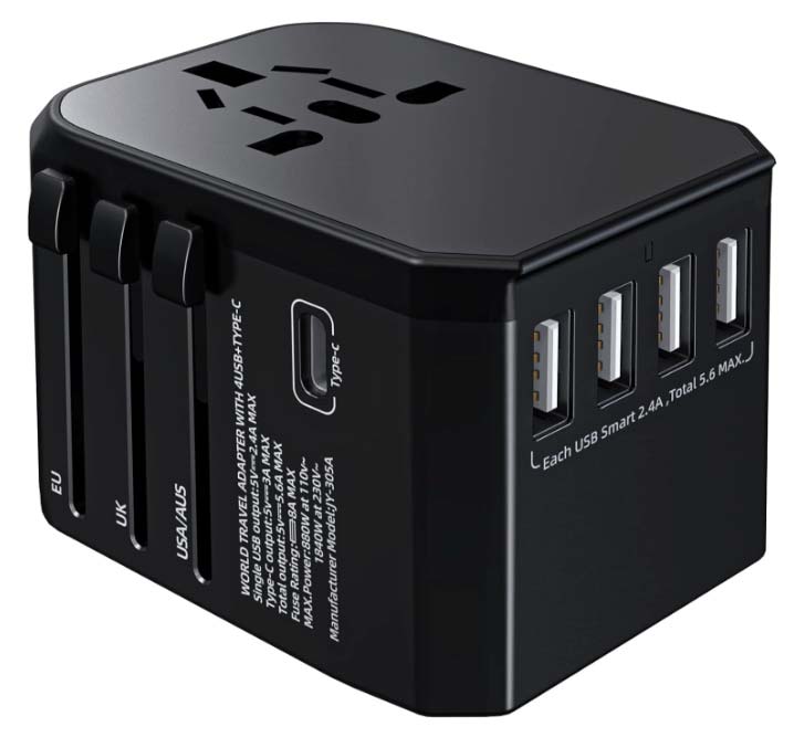 Worldwide travel adapters compatible in Europe