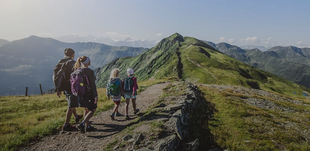 hiking austria