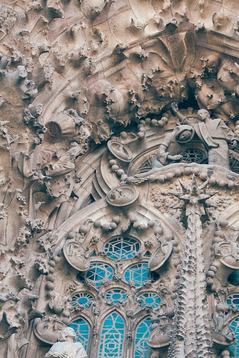 Sagrada Família's captivating facade