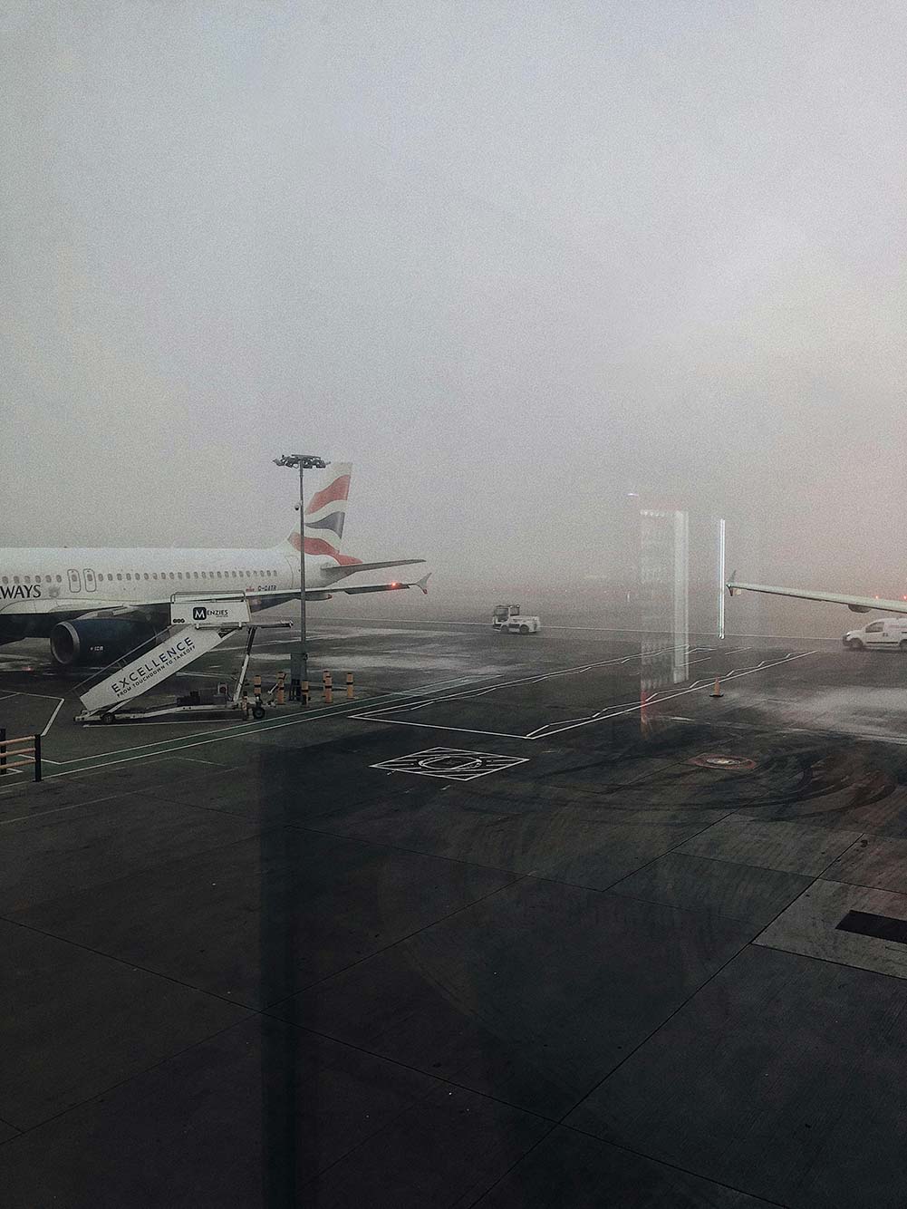 gatwick fog